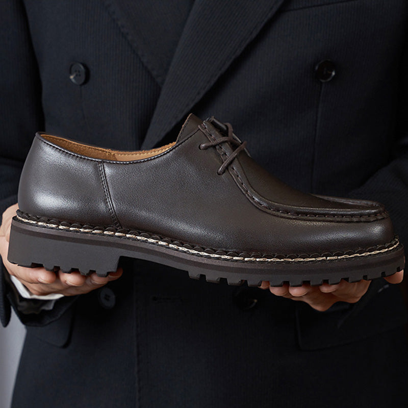 Men's Moccasin Shoes: Rounded Toe with Decorative Stitching and Lacing