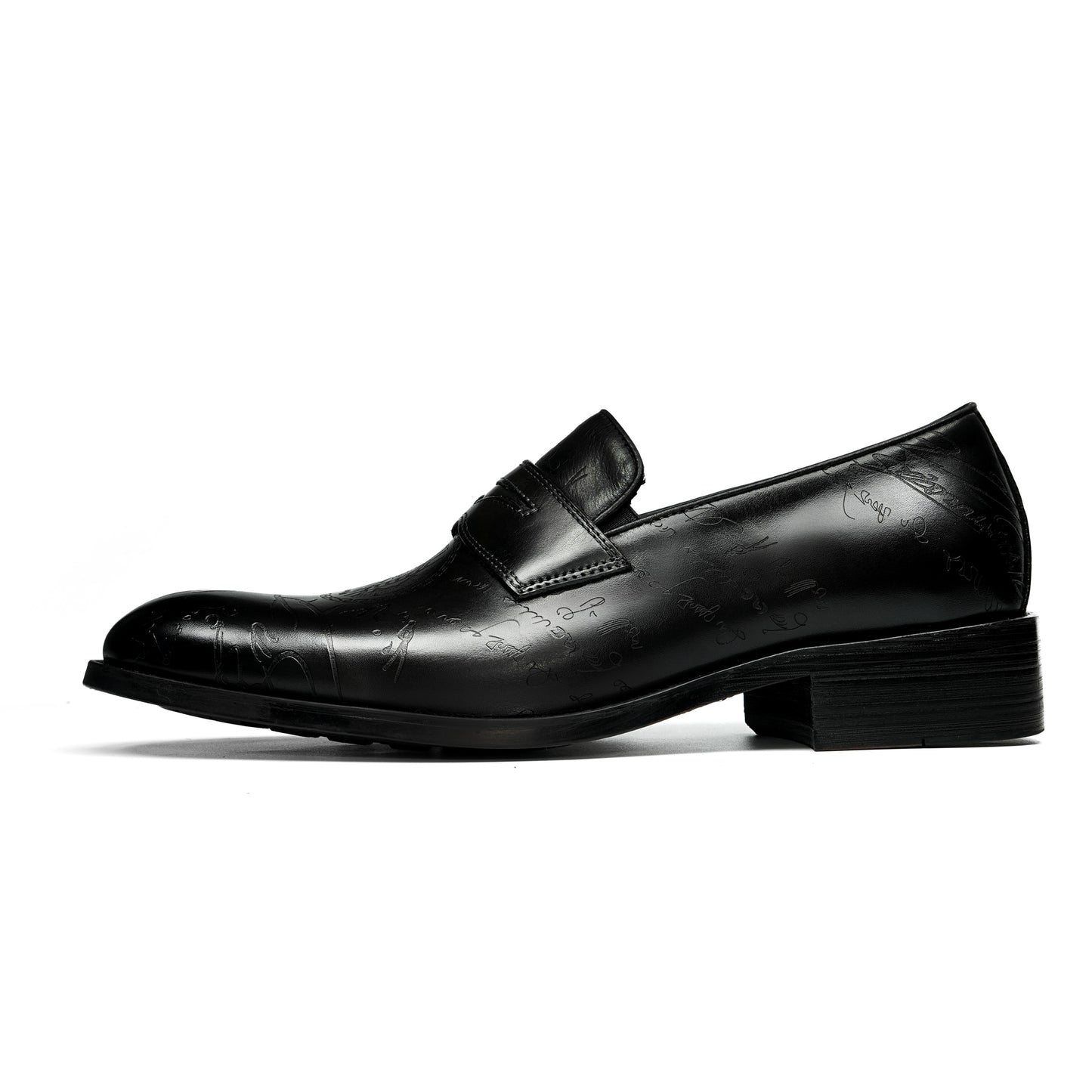 Men's Artisan-Carved Loafers: Intricate Detailing & Timeless Sophistication