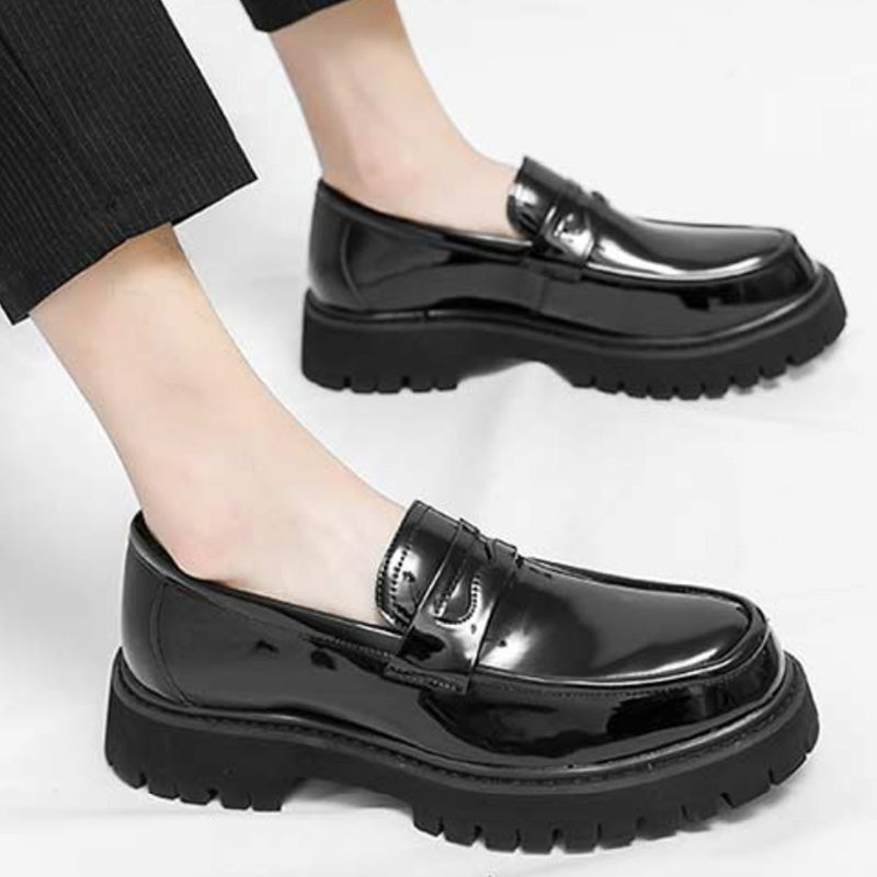 Architectural Men's Loafers: Sculptural Sole & Refined Strap Detailing