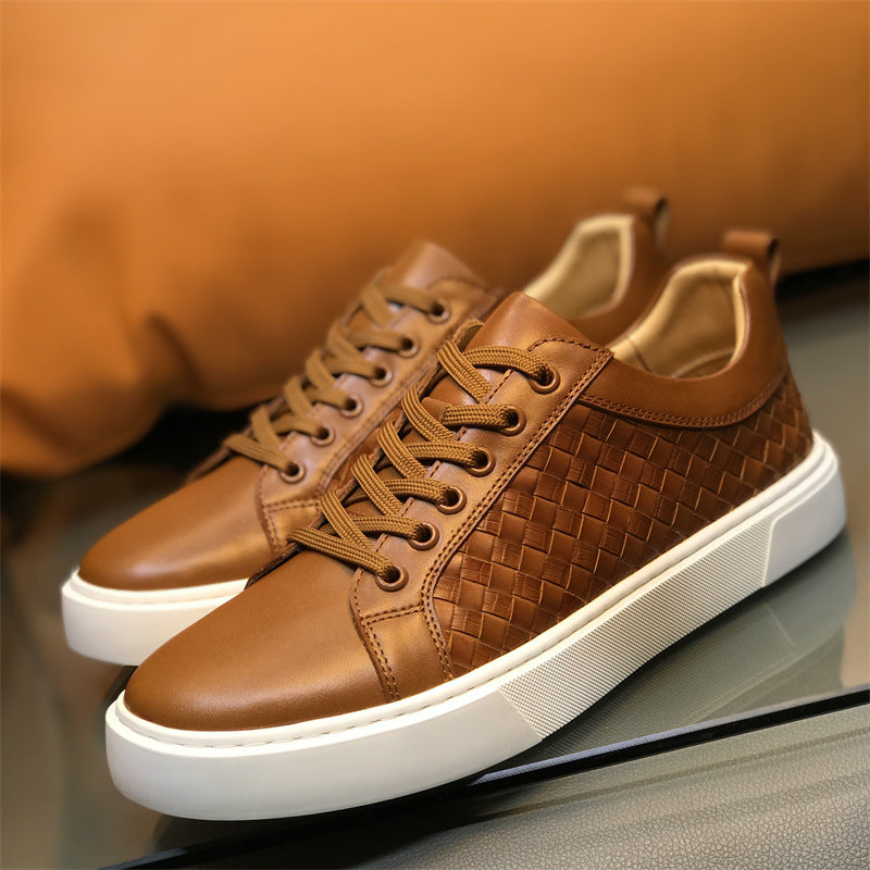 Men's Woven Panel Sneakers: Contrast Sole & Modern Textured Design