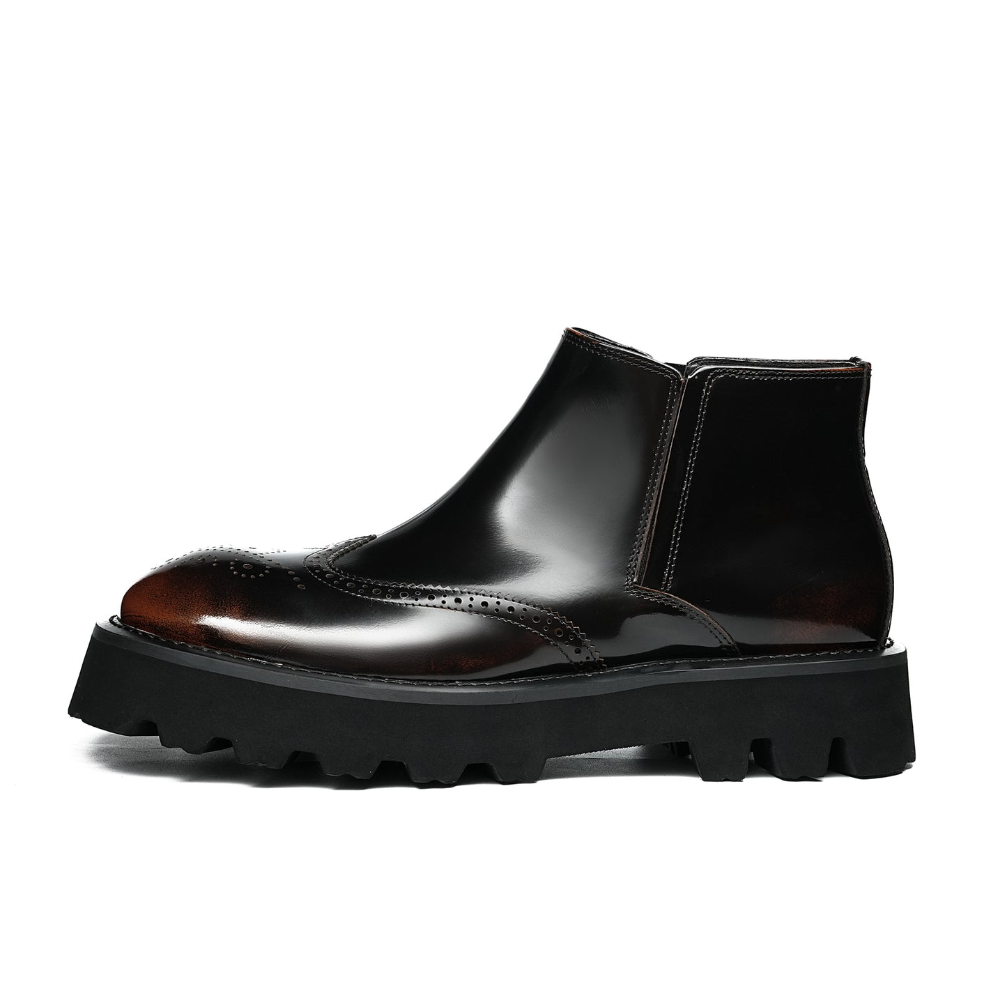 Artisan-Carved Men's Chelsea Boots: Elastic Ankle & Durable Sole Design