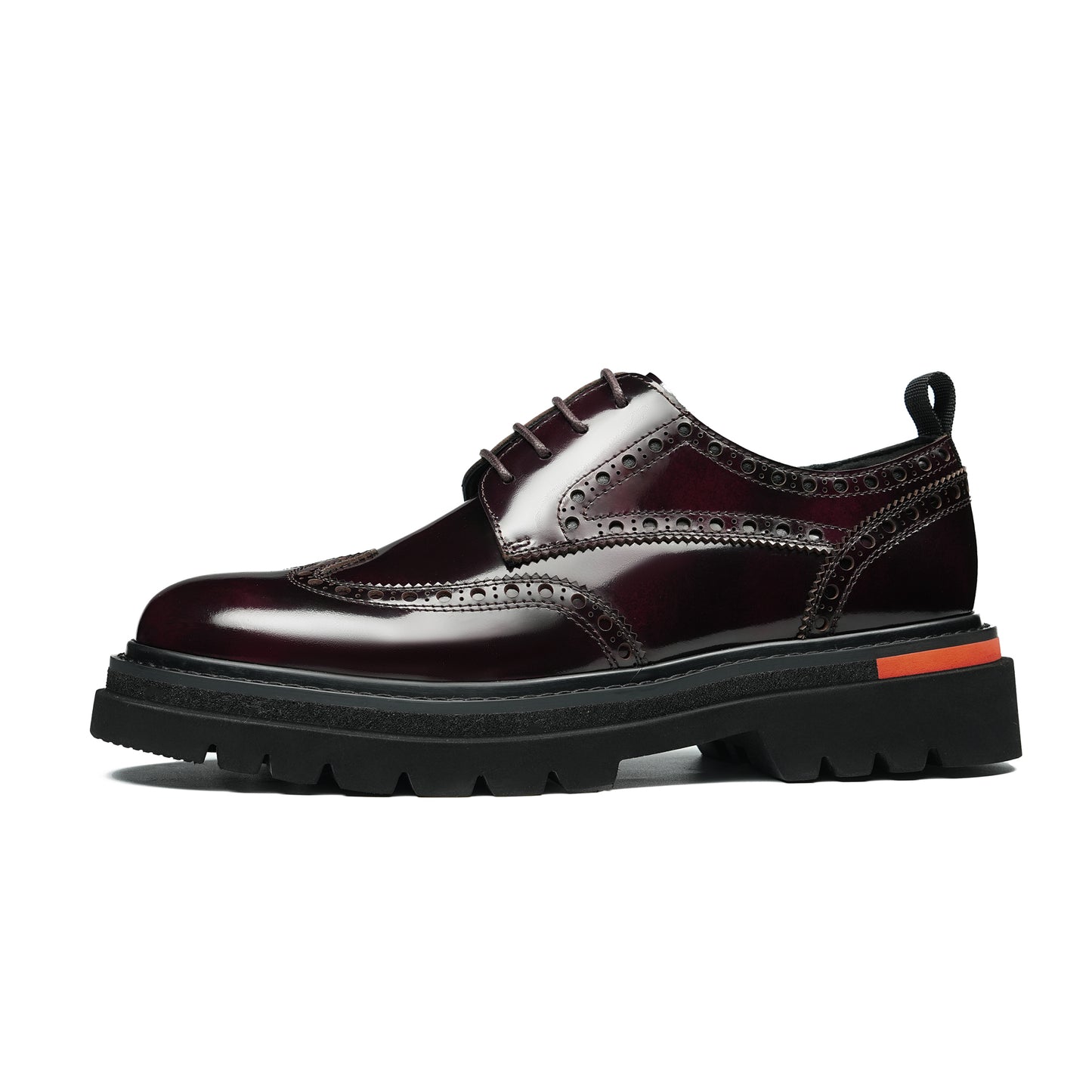 Men's Brogue Derby Shoes: Luminous Grain & Supple Interior Contours
