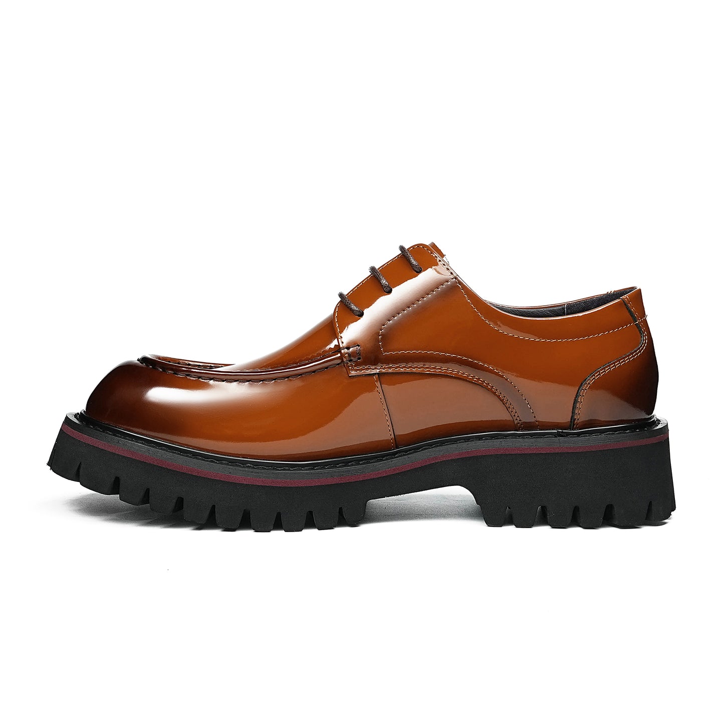 Architectural Men's Derby Shoes: Textured Sole & Structured Silhouette