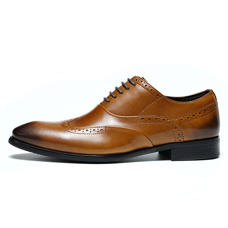 Men's Brogue Oxford Shoes Intricate Detailing
