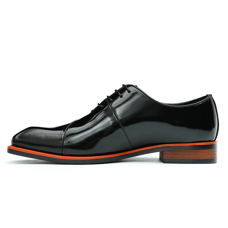 Men's Oxford Dress Shoes - Contrast Trim & Timeless Lacing