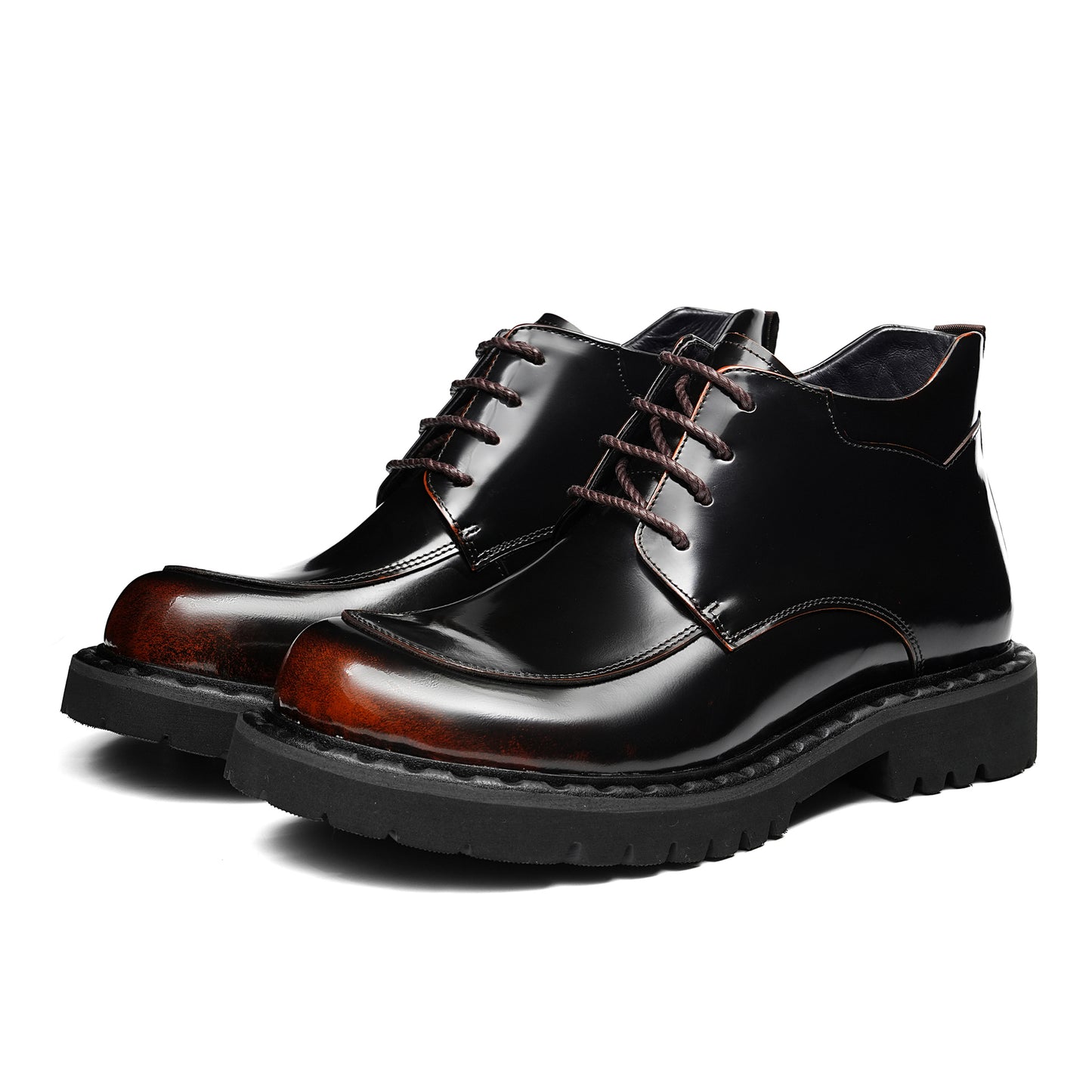 Heritage-Inspired Men's Martin Boots: Classic Lace-Up Design & Robust Sole