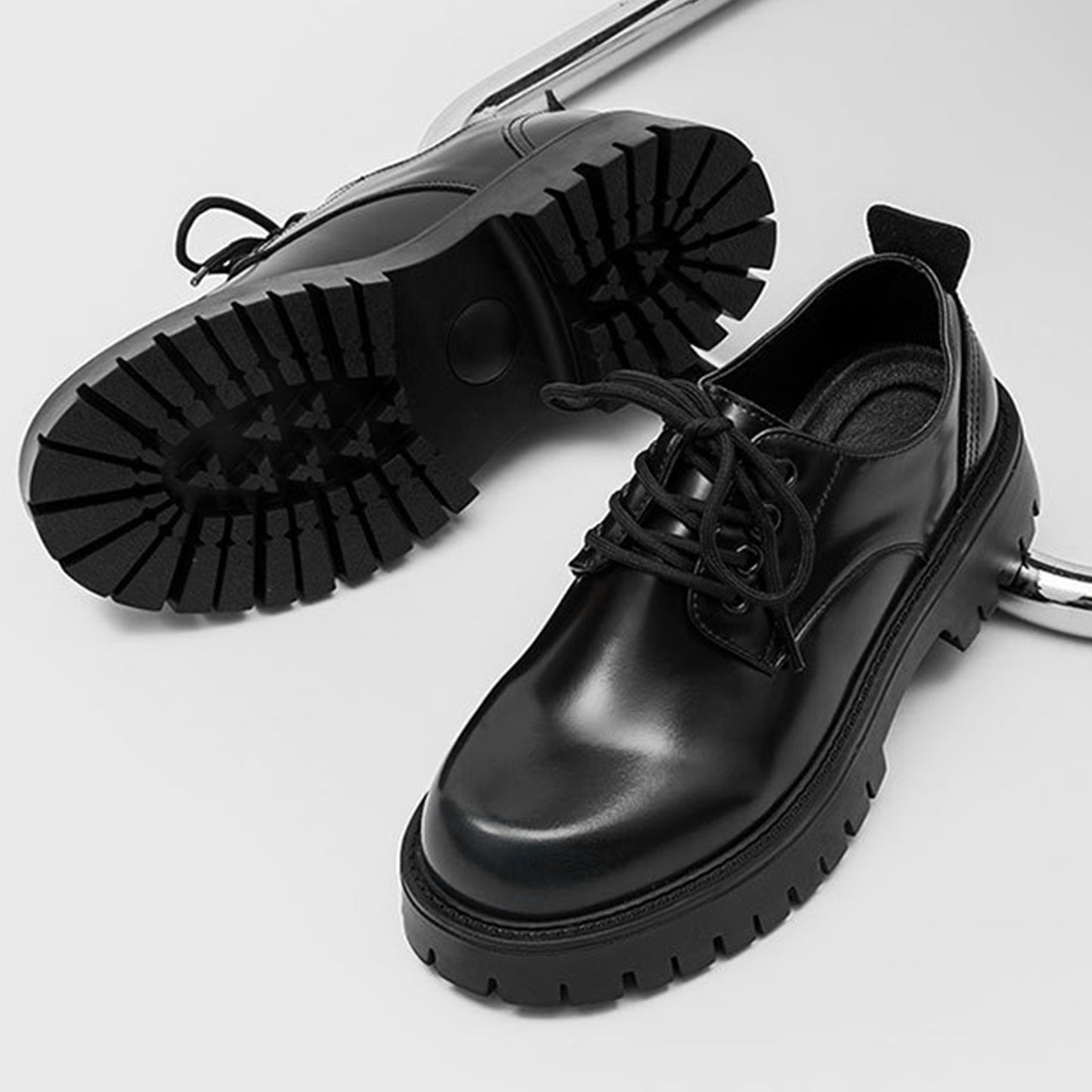 Men's Derby Shoes with Bold Tread Sole & Stitch Detailing