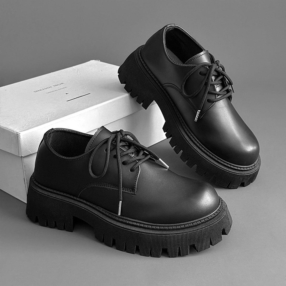 Men's Artistic Derby Shoes | with Chunky Lug Sole & Brushstroke Detail