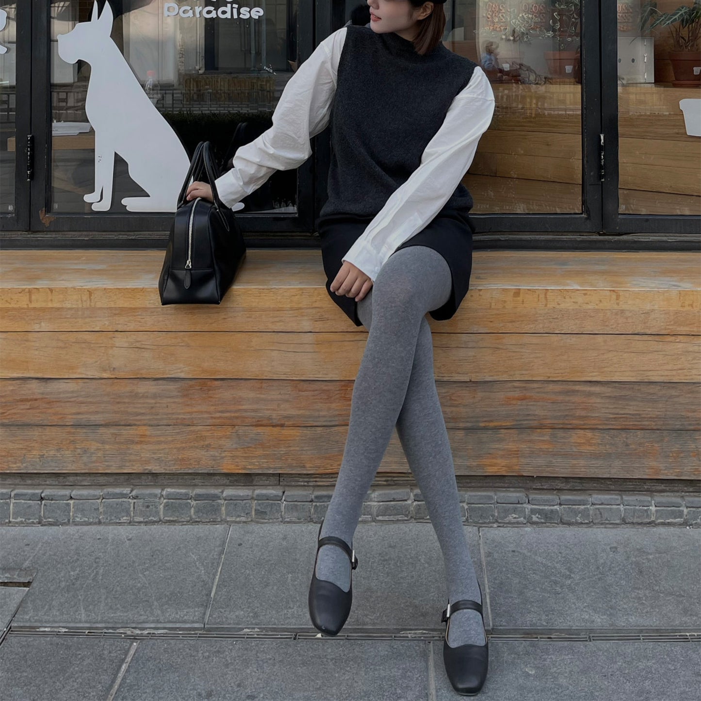 Classic Women's Mary Jane Flats with Polished Metal Buckle and Rounded Toe