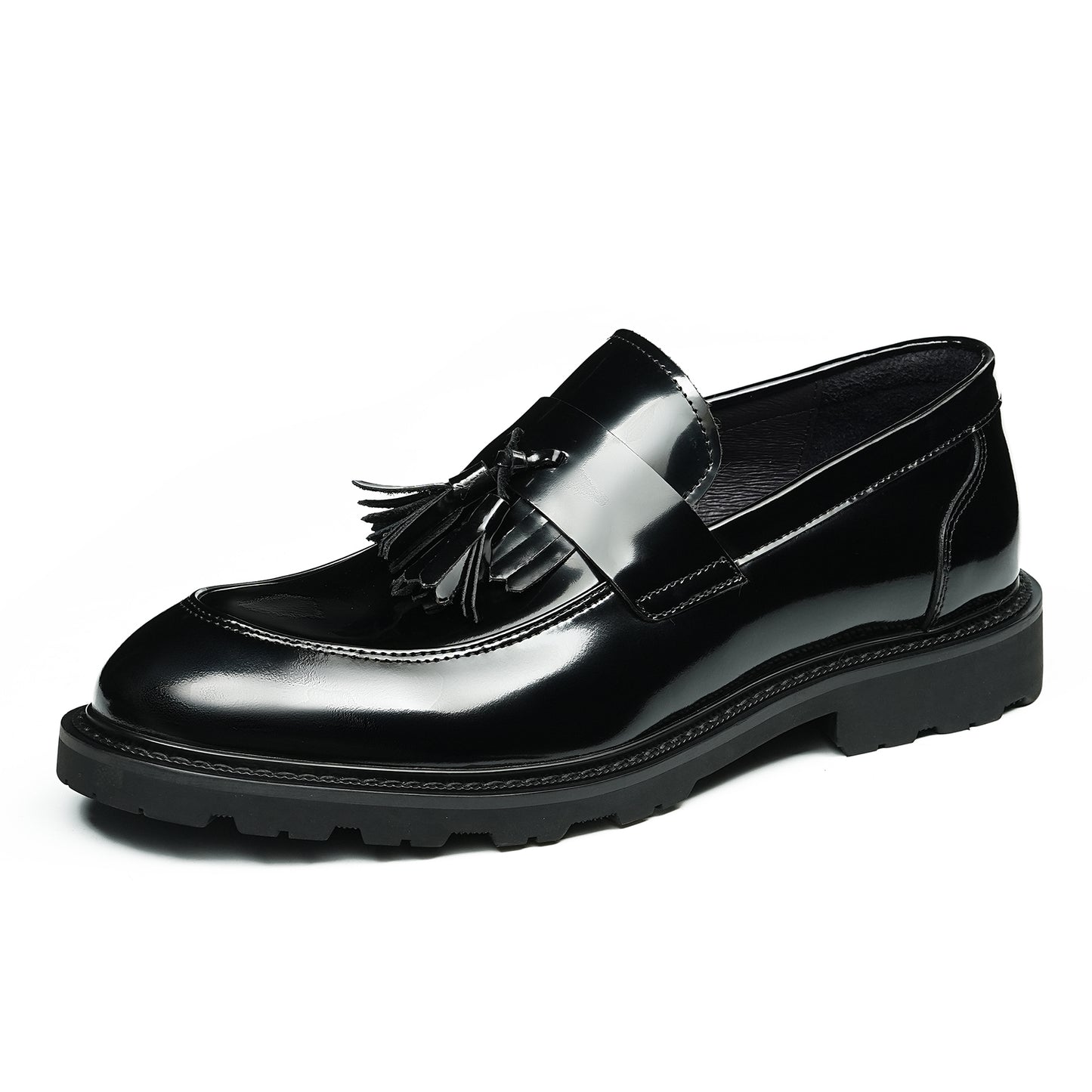 Men's Luminous Tassel Loafers: Artisan Detailing & Effortless Sophistication