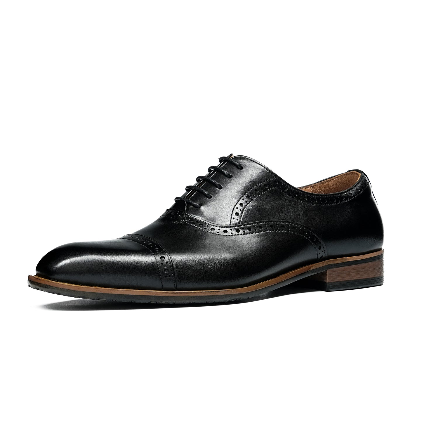 Men's Oxford Shoes: Heritage Three-Piece Brogue Artistry