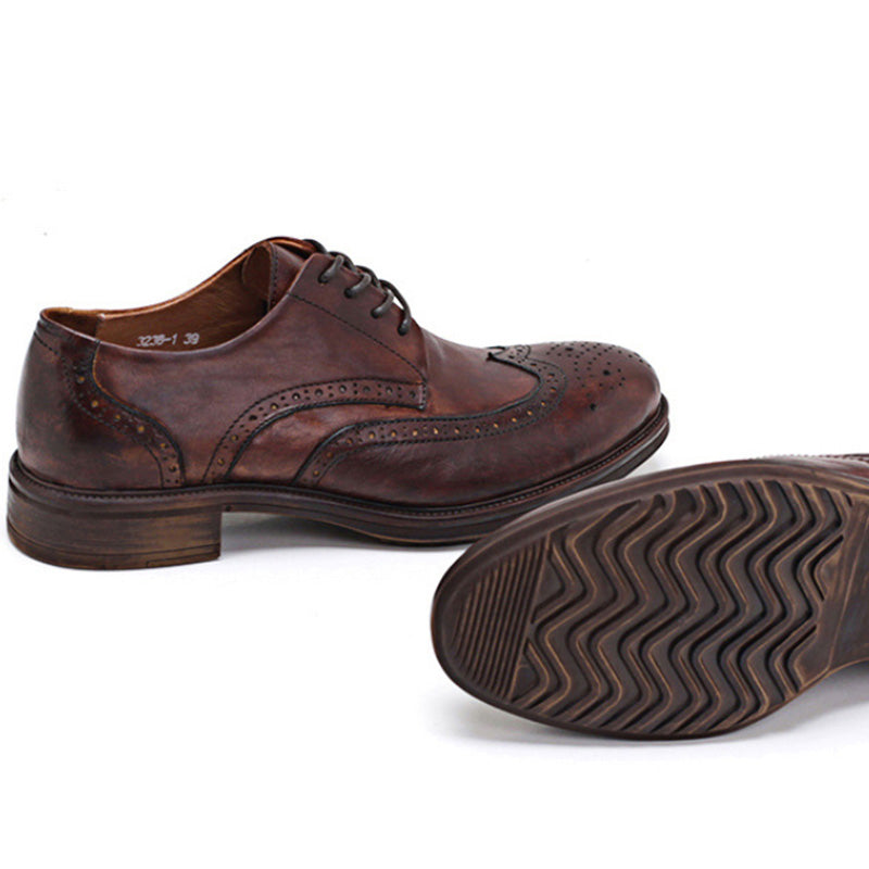 Men's Artistic Brogue Derby Shoes: Elaborate Carvings & Sophisticated Stitching