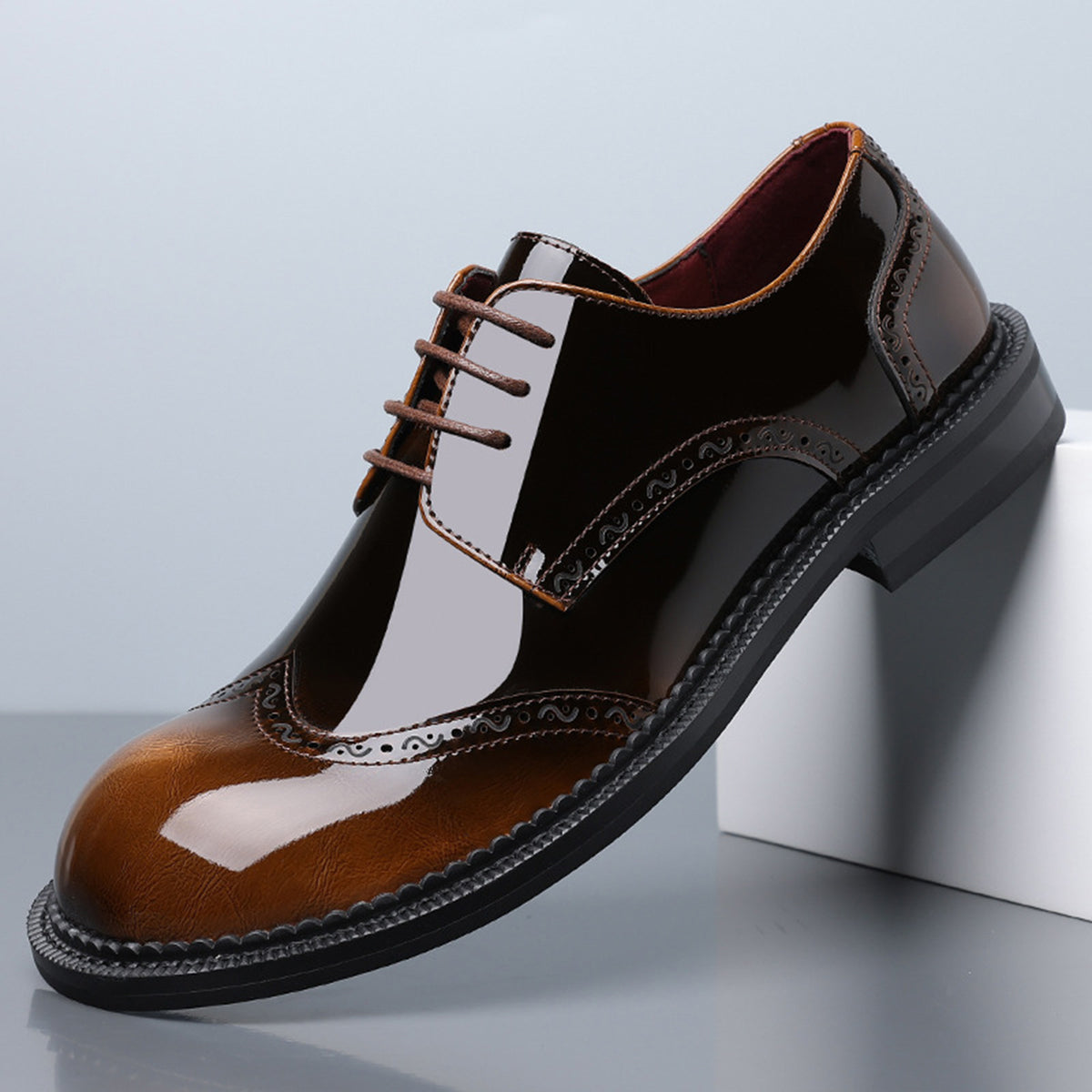 Men's Glossy Brogue Derby Shoes | with Contrast Panels