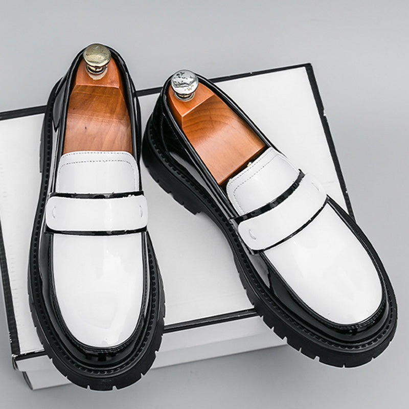 Modern Two-Tone Men's Loafers: Architectural Sole & Streamlined Silhouette