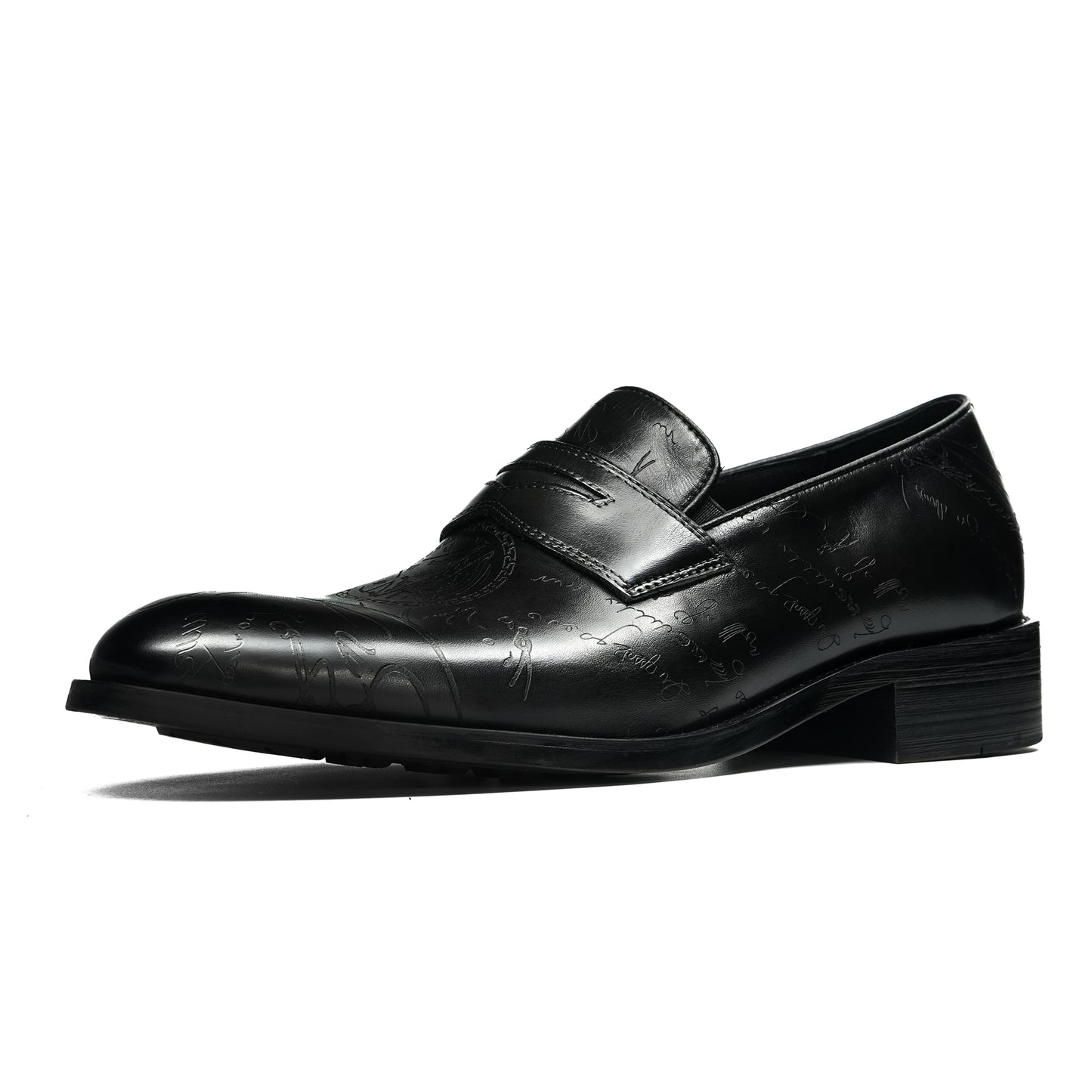 Men's Artisan-Carved Loafers: Intricate Detailing & Timeless Sophistication
