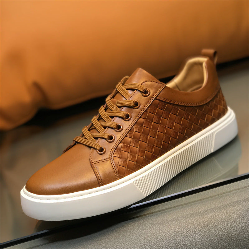 Men's Woven Panel Sneakers: Contrast Sole & Modern Textured Design