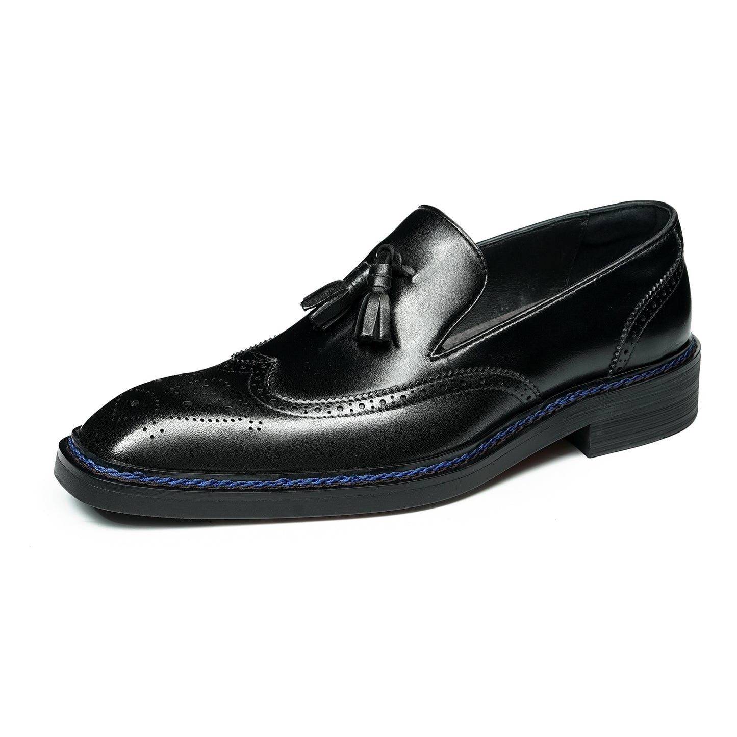 Artisan-Carved Men's Loafers: Swinging Tassel Accents & Refined Comfort
