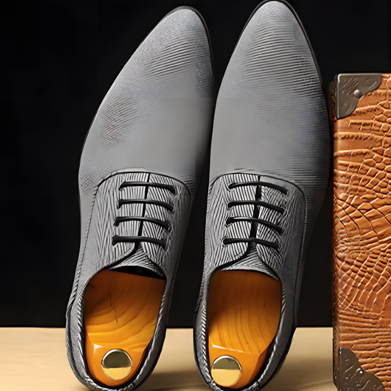 Men’s Classic Textured Oxford Shoes