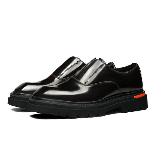 Men's Sleek Loafer: Luminescent Grain & Elevated Foundation