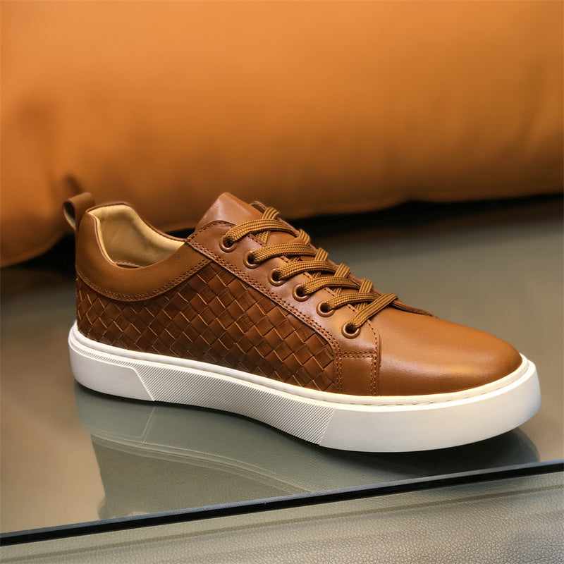 Men's Woven Panel Sneakers: Contrast Sole & Modern Textured Design