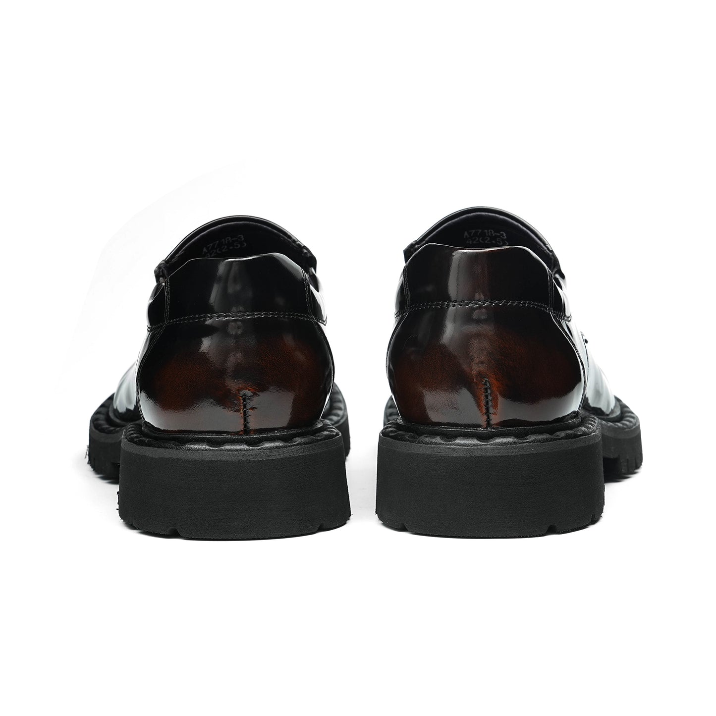 Men's Loafers: Sculpted Toe Design & Architectural Sole Definition