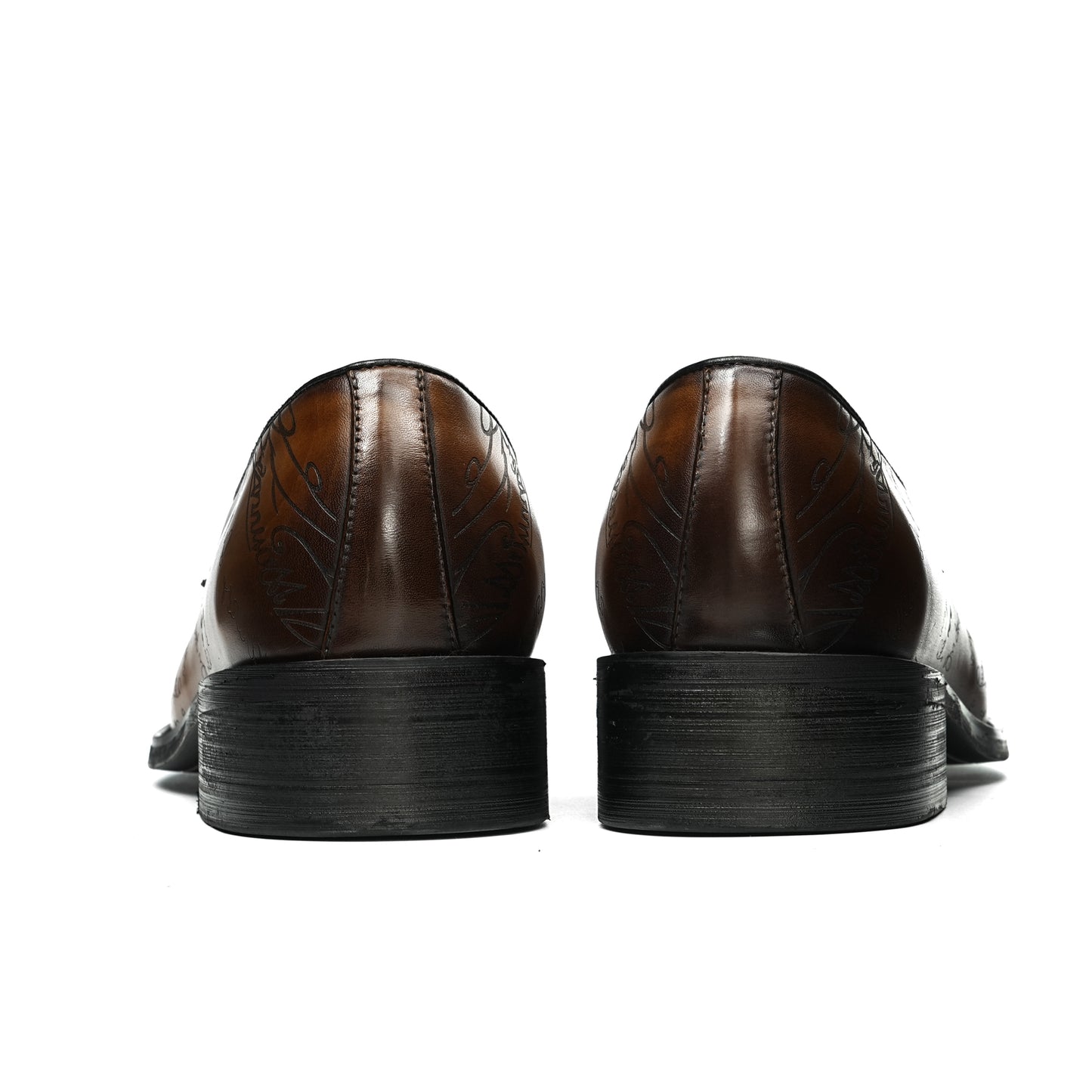 Men's Artisan-Carved Loafers: Intricate Detailing & Timeless Sophistication