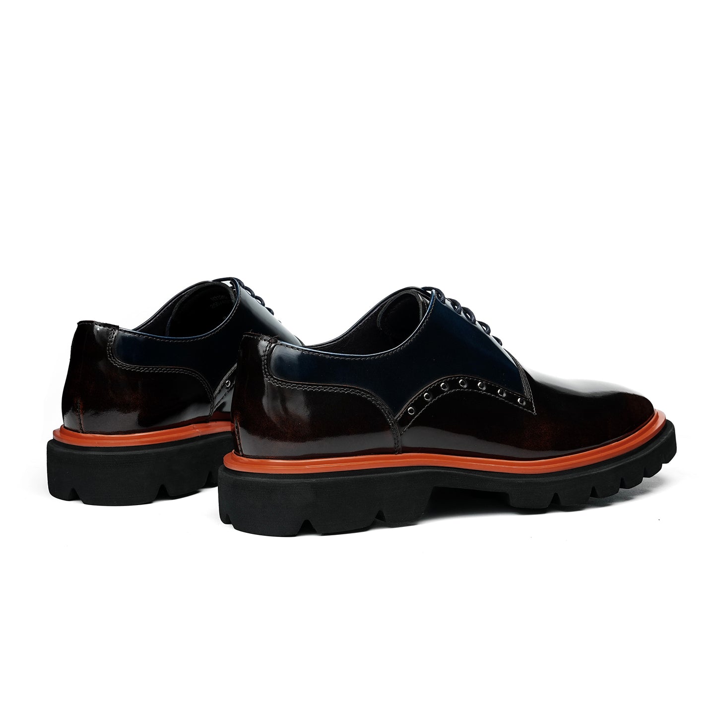 Men's Oxford Shoes: Contrast Accent & Platform Sole Design