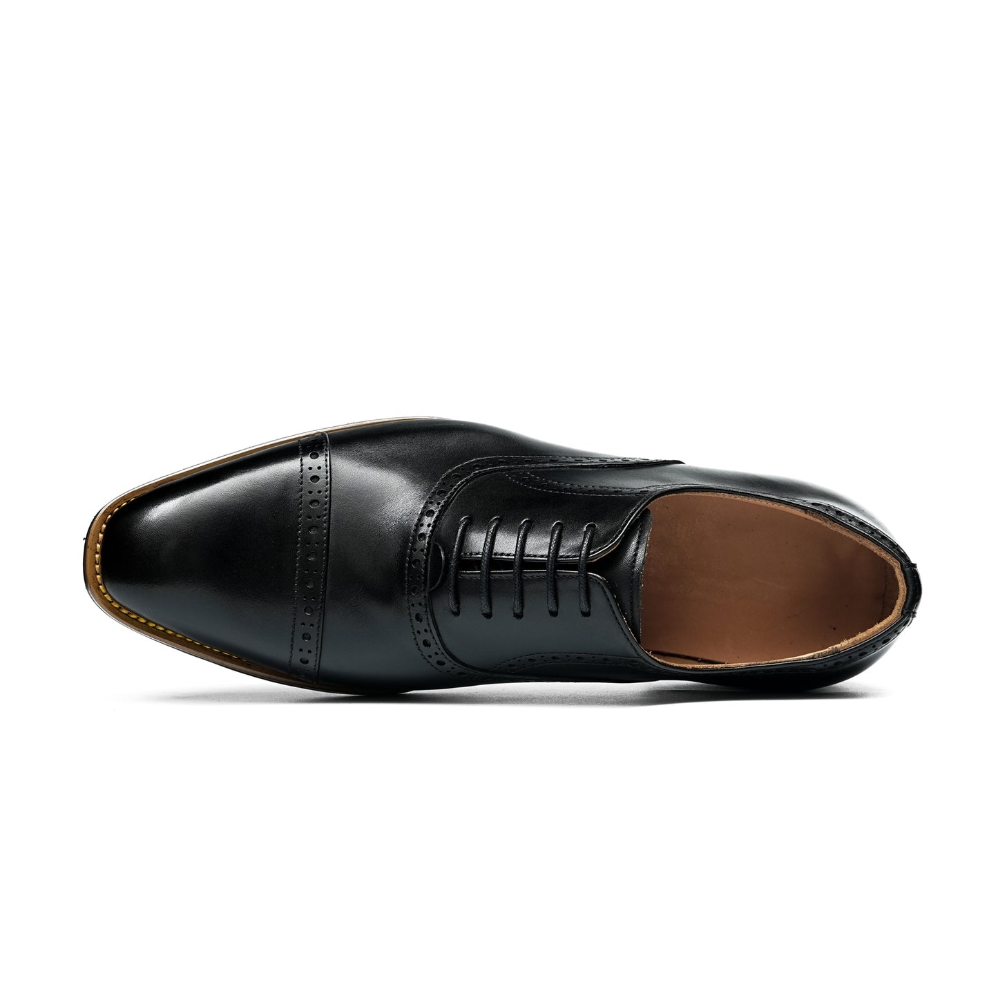 Men's Oxford Shoes: Heritage Three-Piece Brogue Artistry