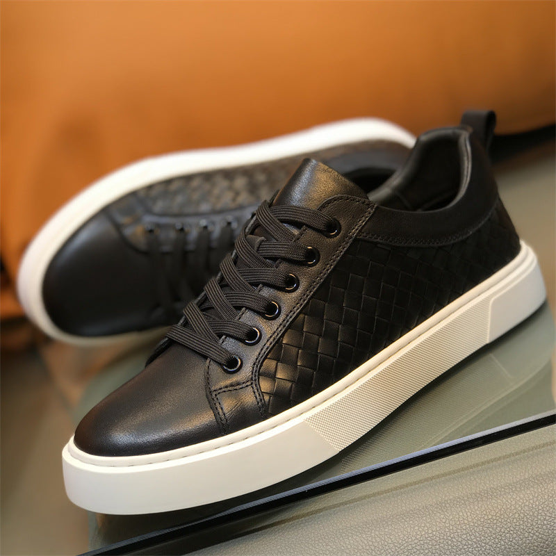 Men's Woven Panel Sneakers: Contrast Sole & Modern Textured Design