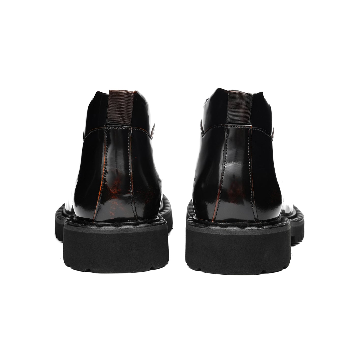 Heritage-Inspired Men's Martin Boots: Classic Lace-Up Design & Robust Sole