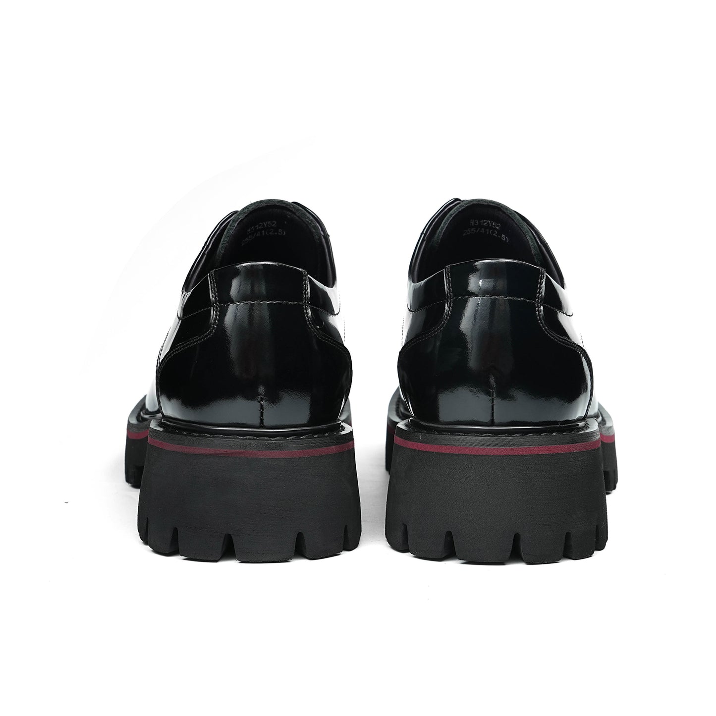 Architectural Men's Derby Shoes: Textured Sole & Structured Silhouette
