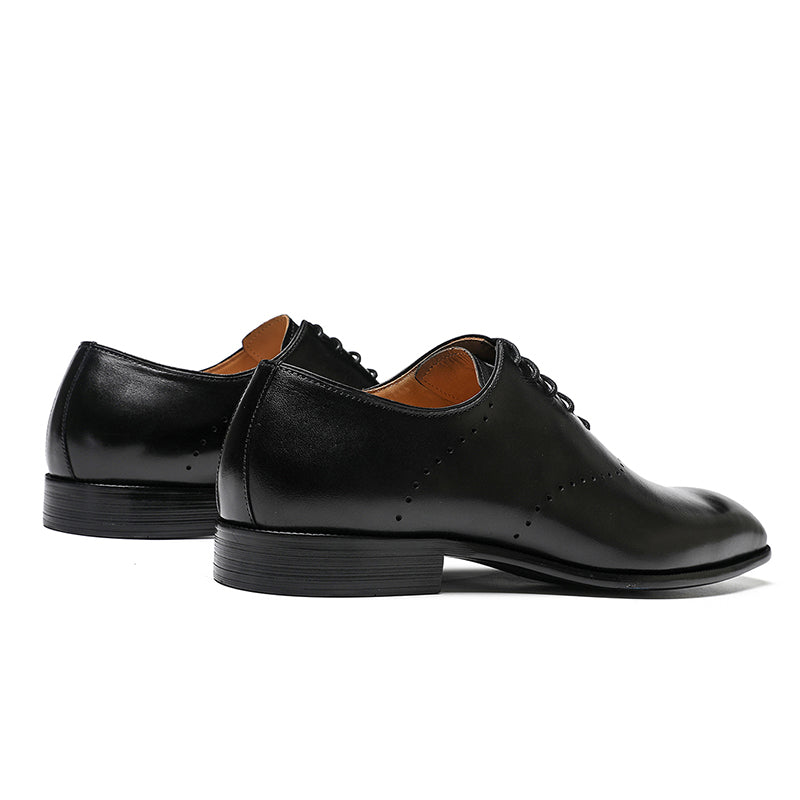 Men's Classic Oxford Shoes - Polished Leather & Precision Perforations