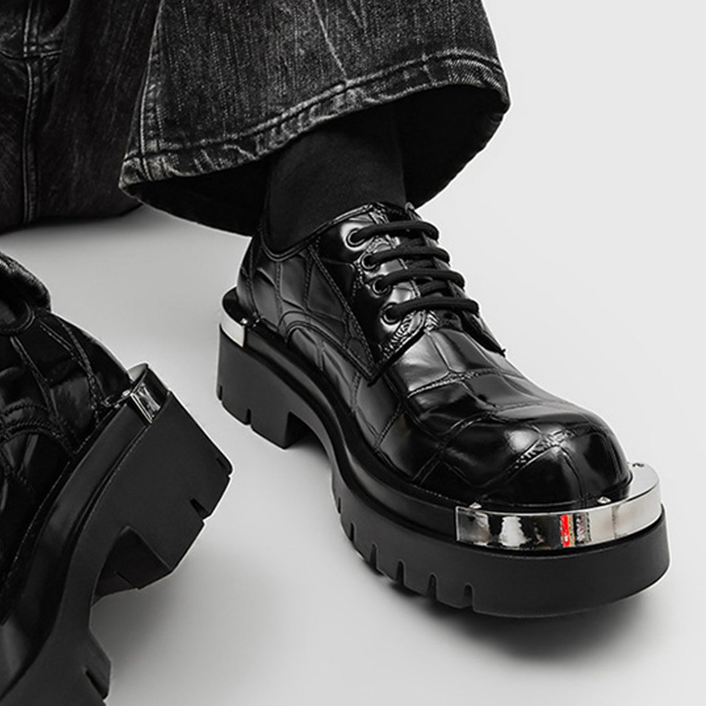 Men's Derby Shoes - Textured Uppers Metal Accents & Rugged Soles