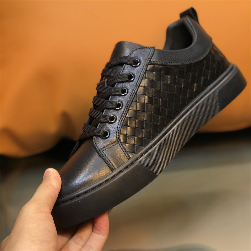 Men's Woven Panel Sneakers: Contrast Sole & Modern Textured Design