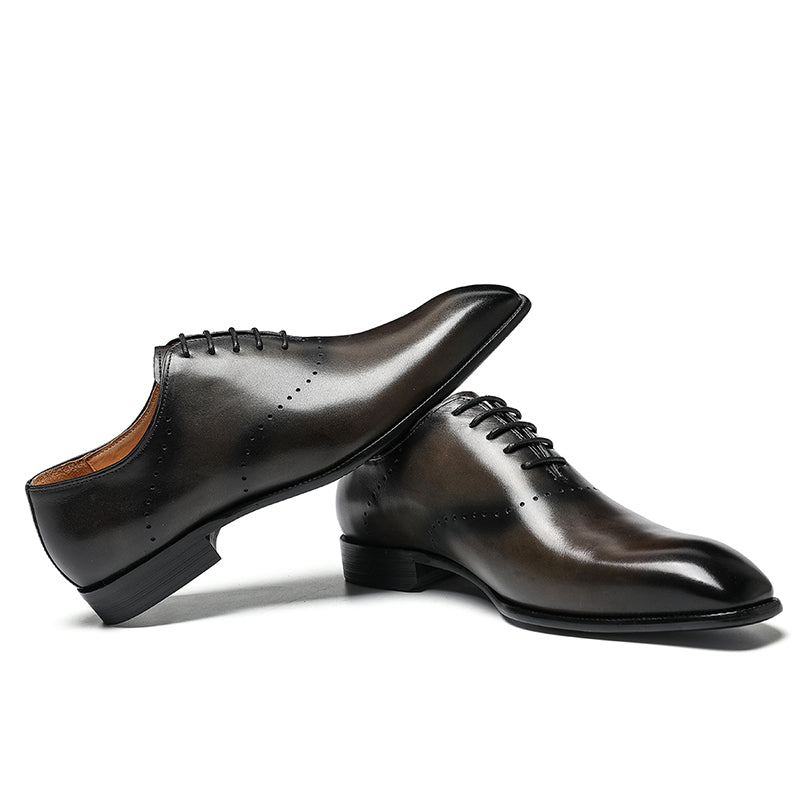 Men's Classic Oxford Shoes - Polished Leather & Precision Perforations