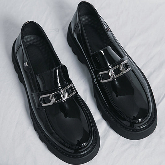 Sculptural Chain Men's Loafers: Architectural Sole & Sleek Silhouette