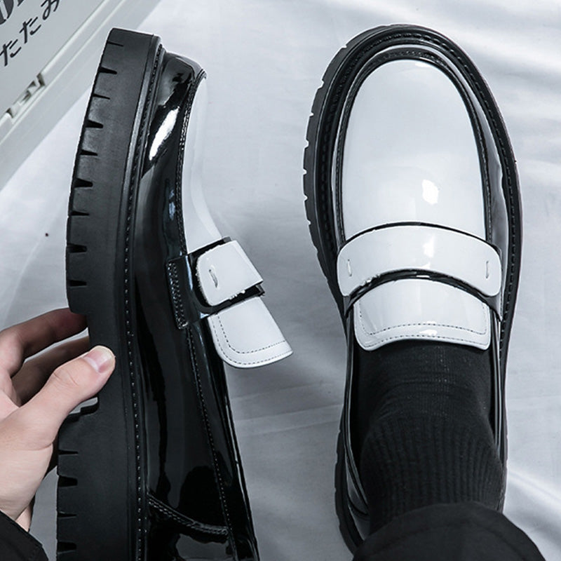 Modern Two-Tone Men's Loafers: Architectural Sole & Streamlined Silhouette