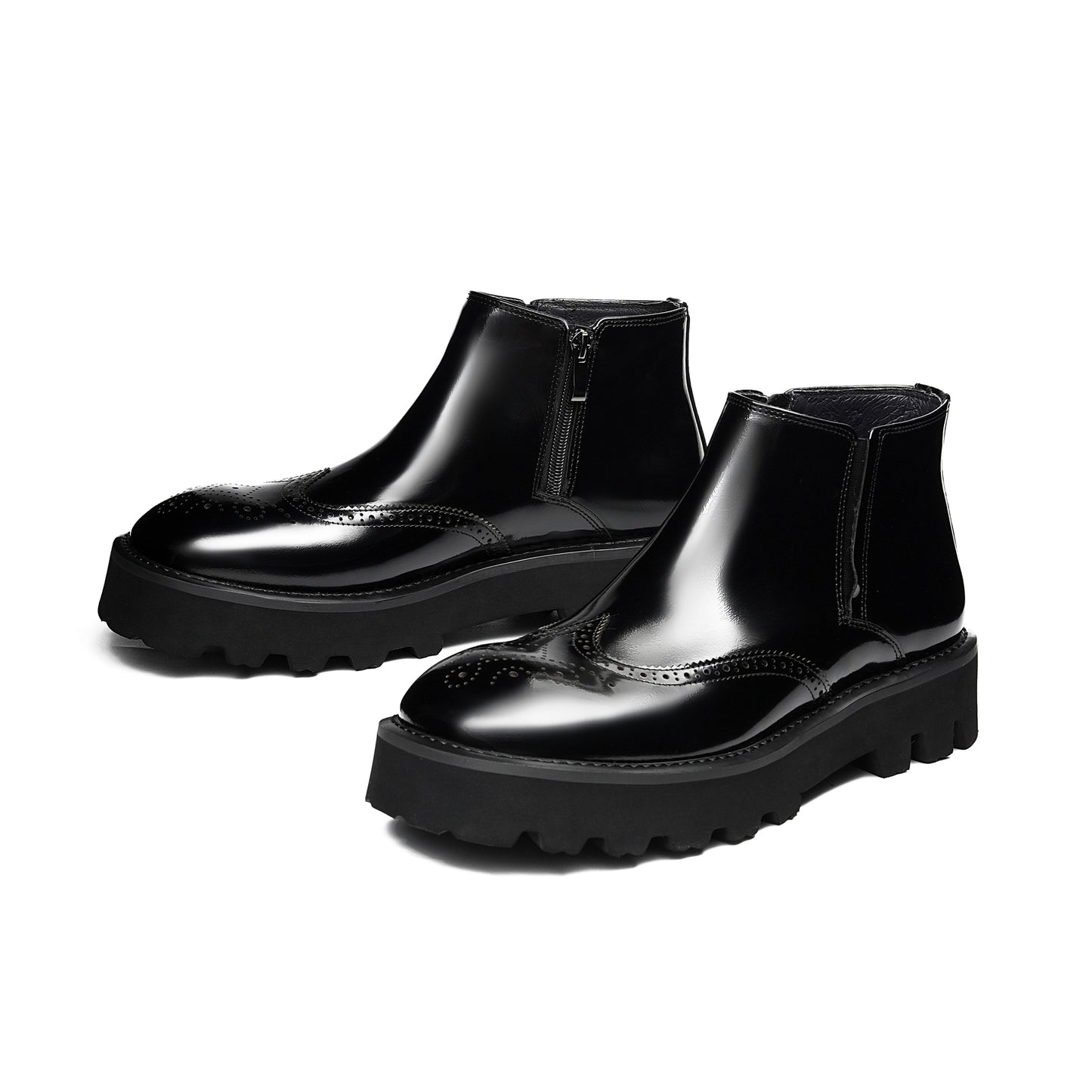 Artisan-Carved Men's Chelsea Boots: Elastic Ankle & Durable Sole Design