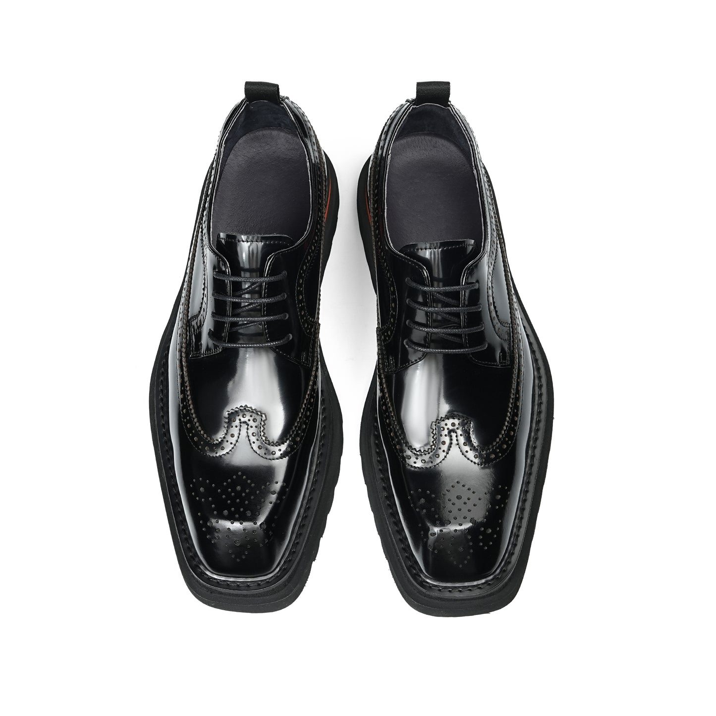 Timeless Brogue Derby: Structured Square-Toe & Accent Sole Detailing