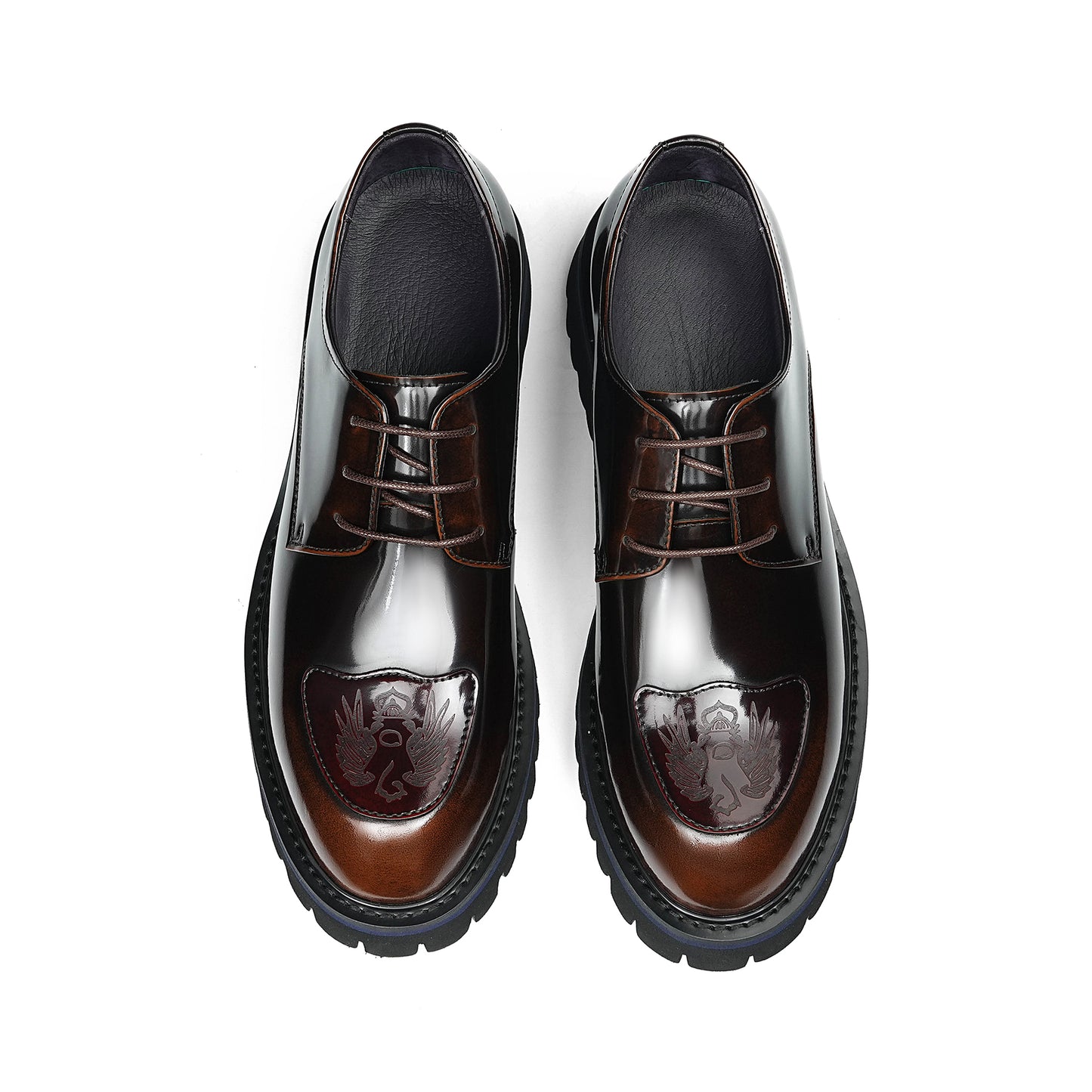 Men's Derby Shoes: Structural Tread Pattern & Refined Detailing