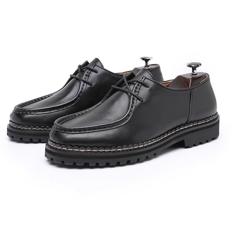 Men's Moccasin Shoes: Rounded Toe with Decorative Stitching and Lacing