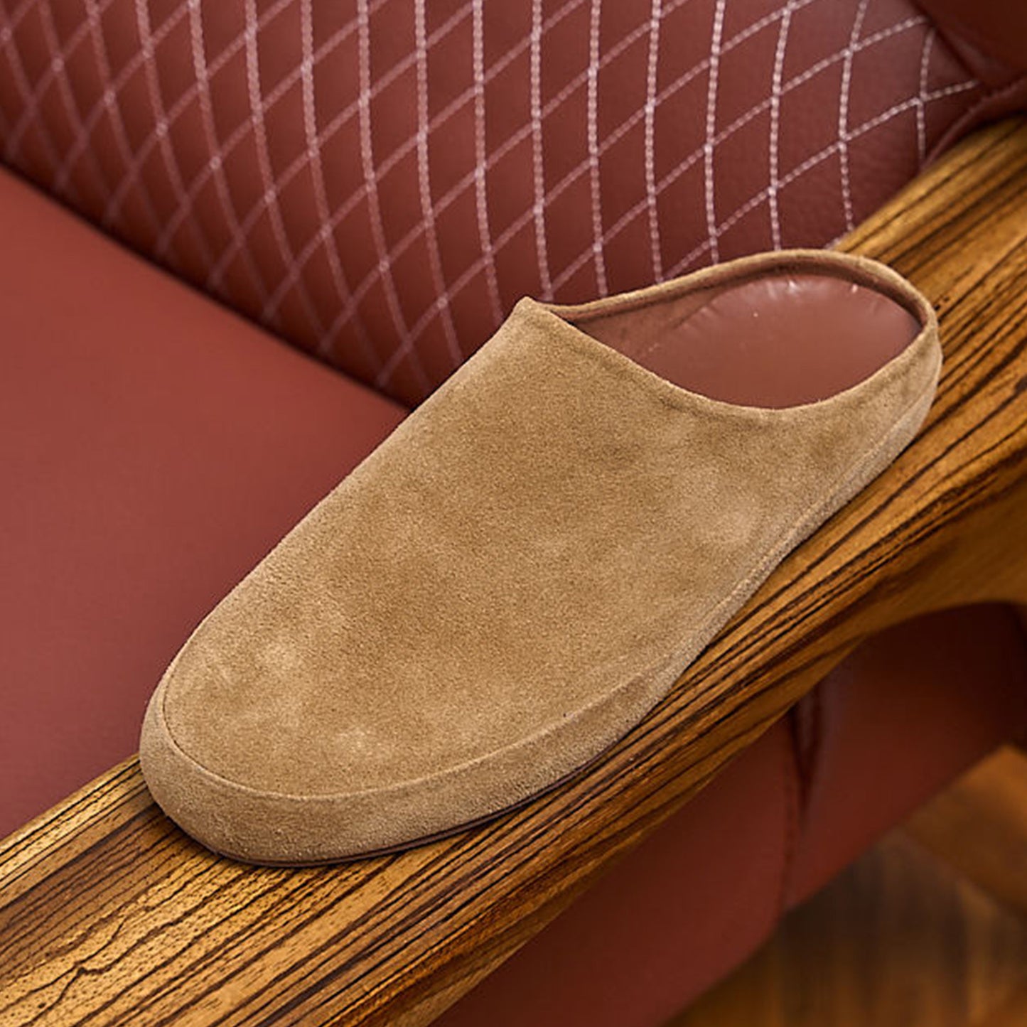 Men's Backless Slip-On Mules: Sleek & Modern Design
