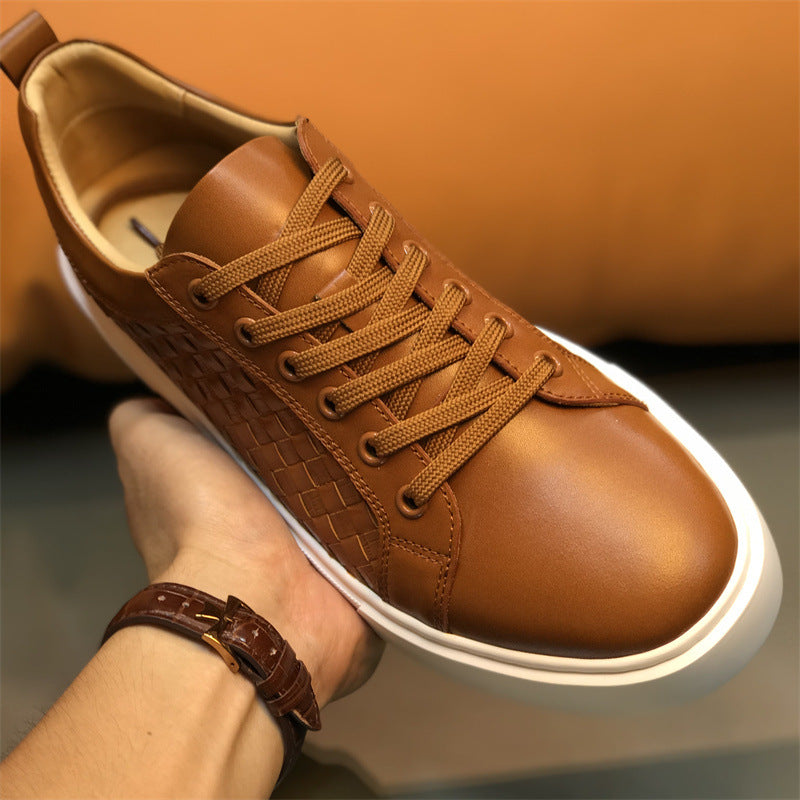 Men's Woven Panel Sneakers: Contrast Sole & Modern Textured Design