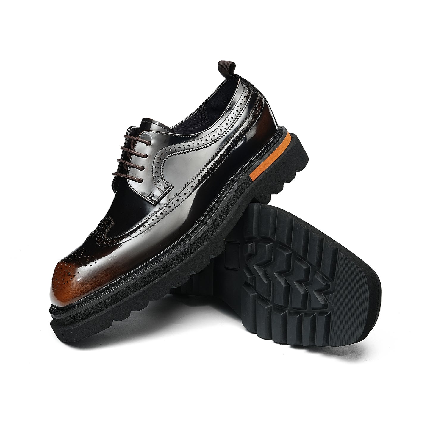 Timeless Brogue Derby: Structured Square-Toe & Accent Sole Detailing