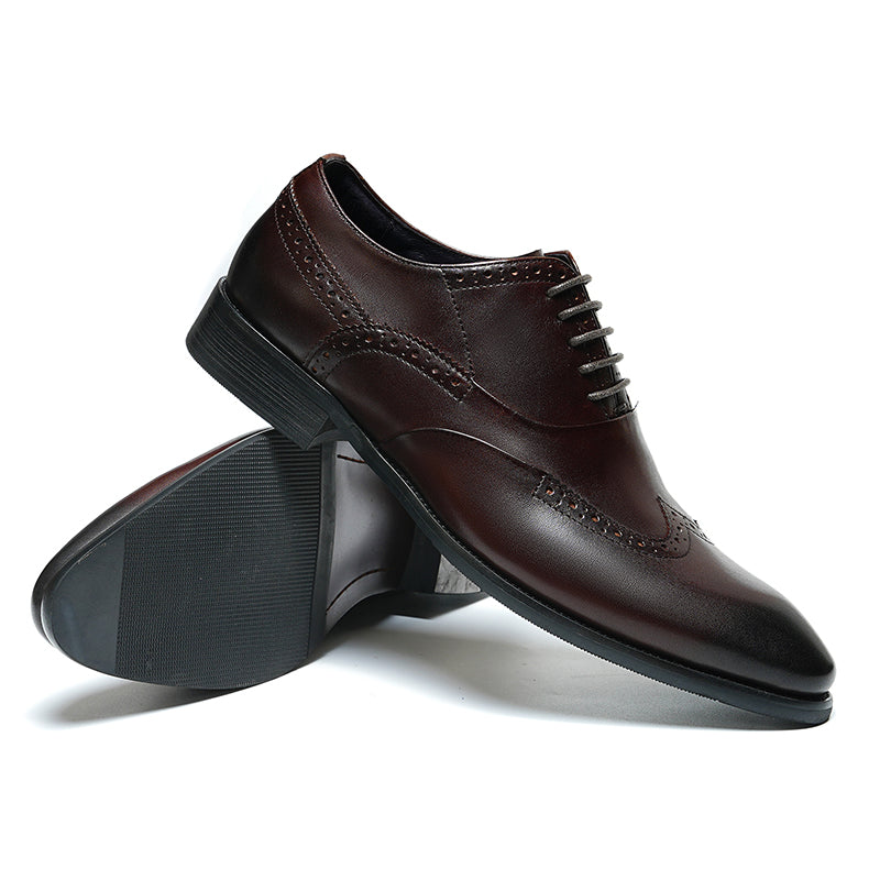 Men's Brogue Oxford Shoes Intricate Detailing