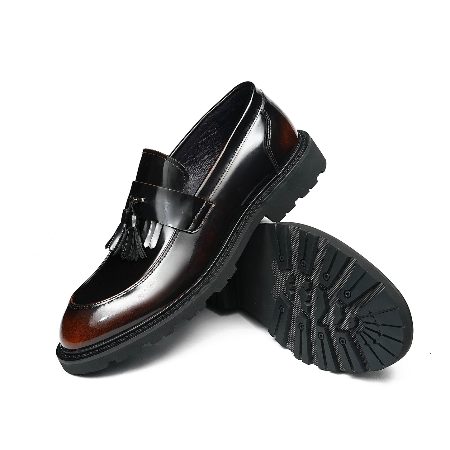 Men's Luminous Tassel Loafers: Artisan Detailing & Effortless Sophistication