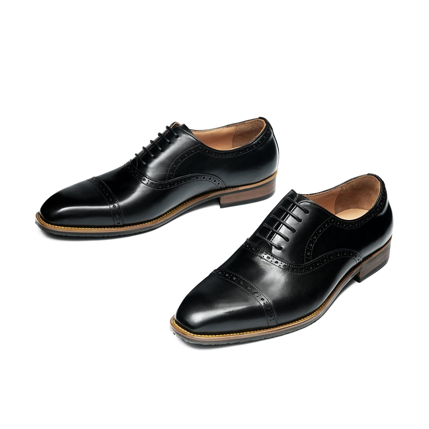 Men's Oxford Shoes: Heritage Three-Piece Brogue Artistry