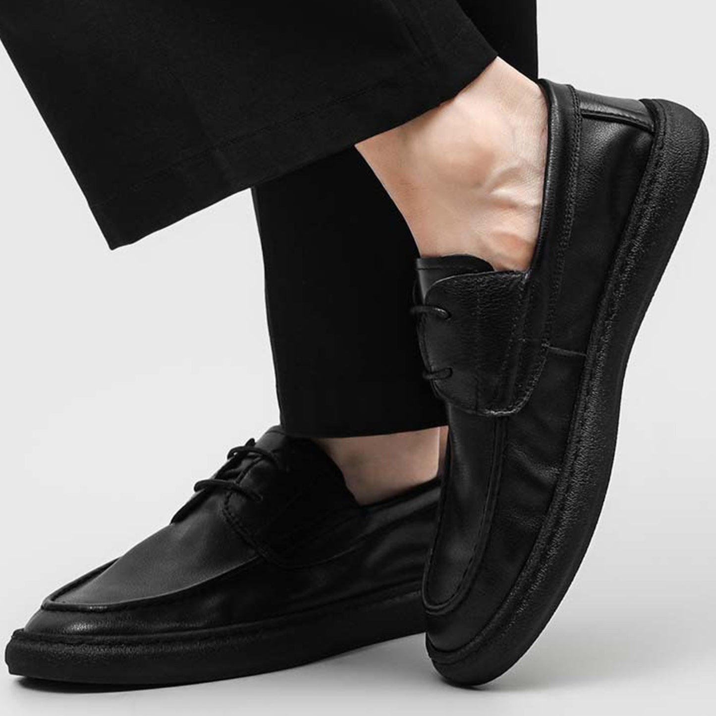 Men's Derby Shoes: Classic Contour with a Flowing Silhouette