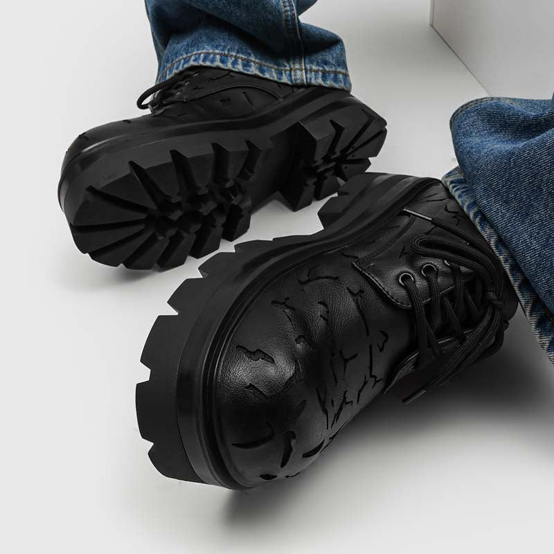 Men's Derbys Shoes: Artistic Cut-Out Pattern & Rugged Sole