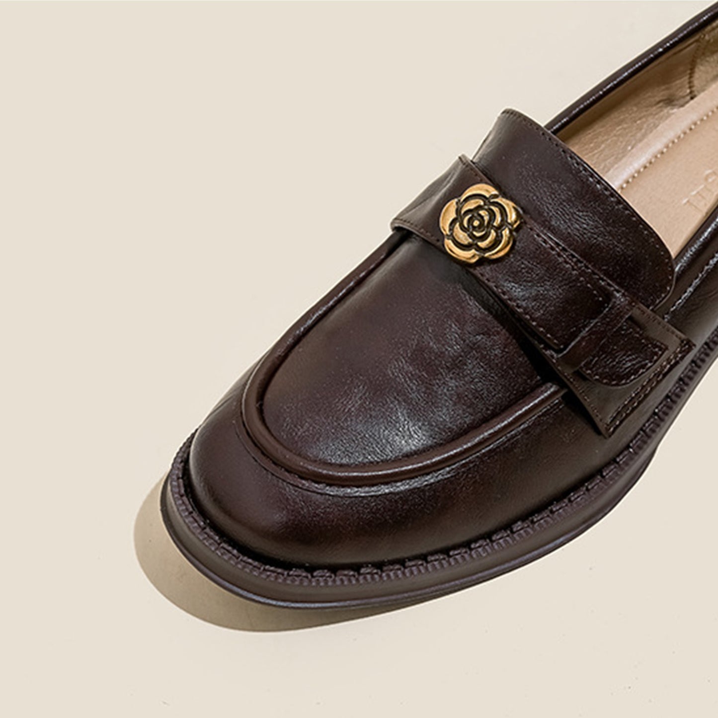 Women's Loafers with Elegant Metallic Floral in Soft Leather & Comfortable Sole